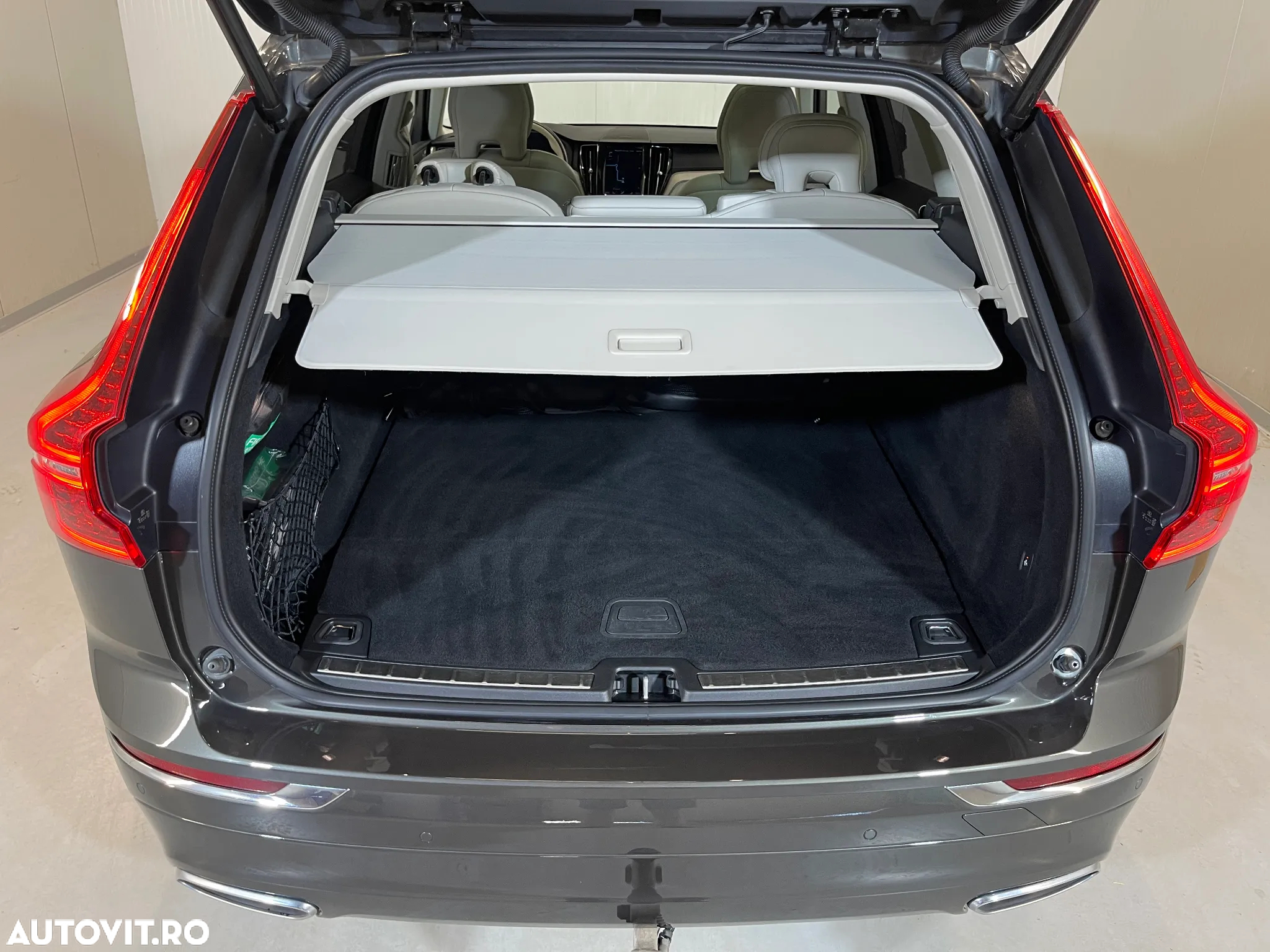 Volvo XC 60 Recharge T8 Twin Engine eAWD Inscription - 13