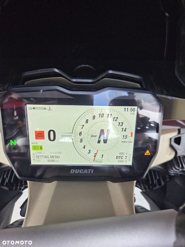 Ducati Panigale V4 - 9