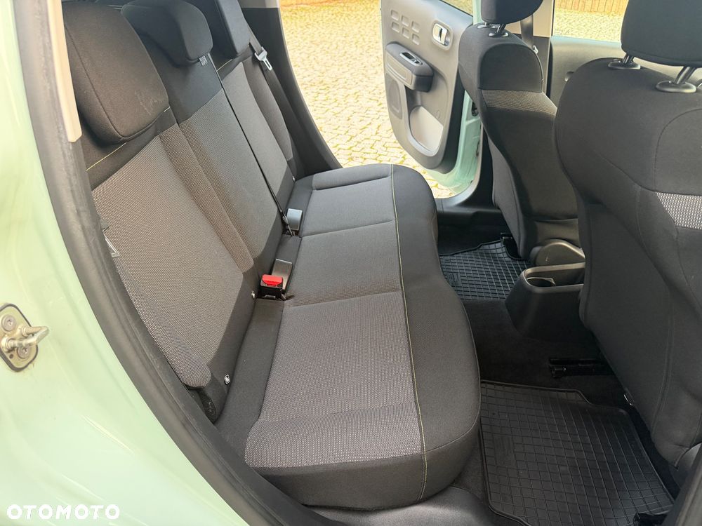 Citroën C3 BlueHDi 100 S&S FEEL - 17