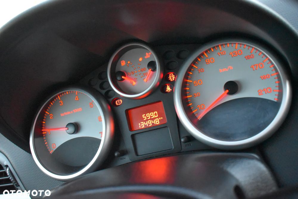 Peugeot 207 75 Urban Move - 24