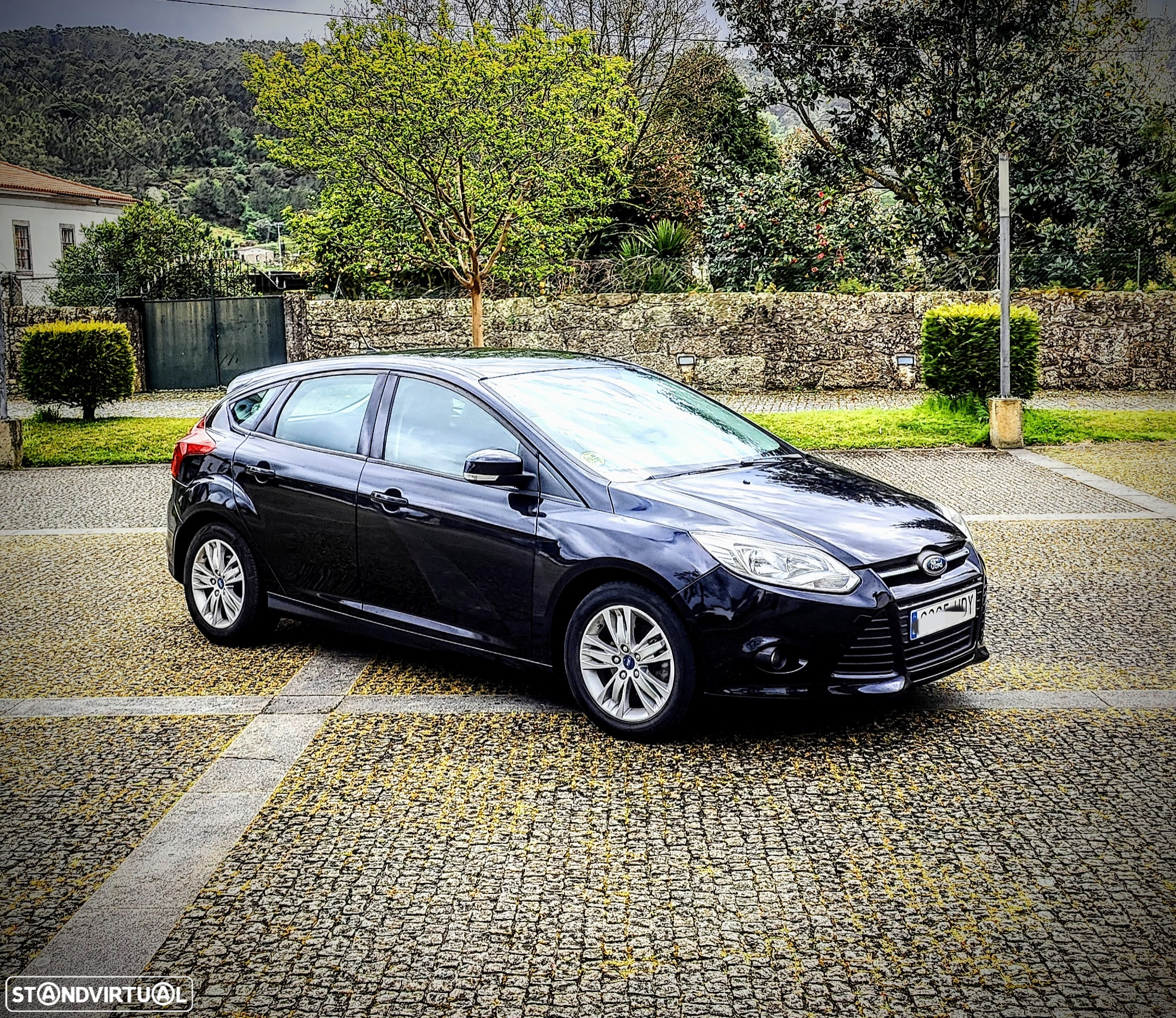 Ford Focus 1.6 TDCi DPF Champions Edition - 13