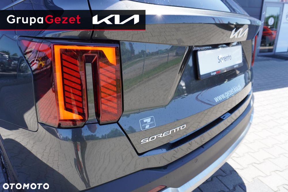 Kia Sorento - 11