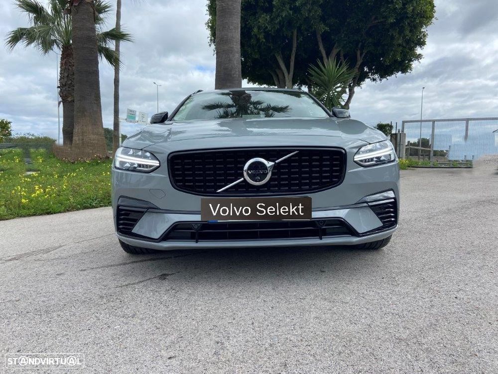 Volvo V90 2.0 T6 PHEV Plus Dark AWD - 26