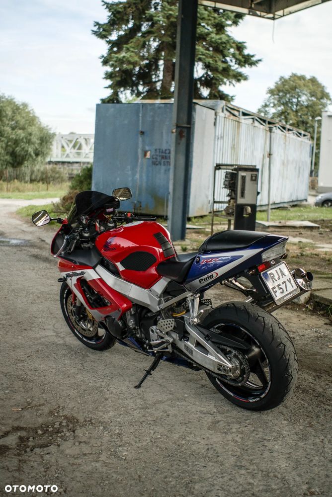 Honda CBR - 2