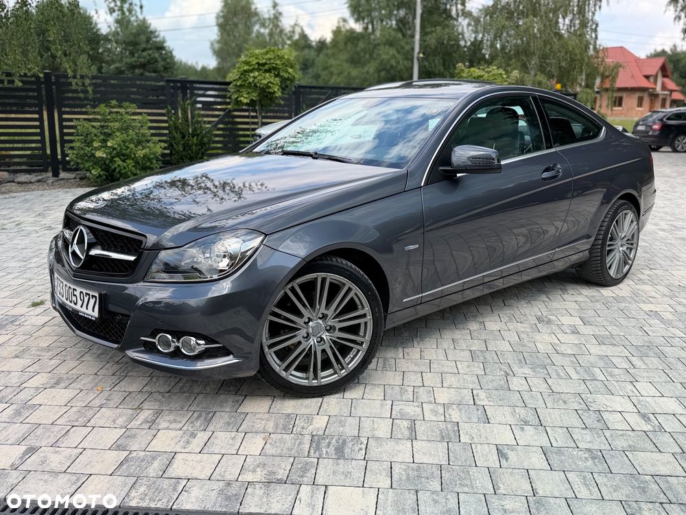 Mercedes-Benz Klasa C 250 CGI BlueEff - 2