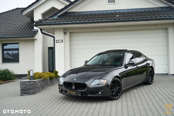 Maserati Quattroporte