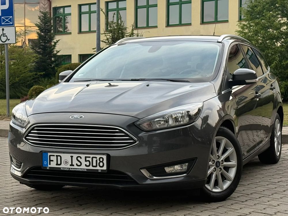 Ford Focus 1.5 EcoBlue Start-Stopp-System TITANIUM - 9