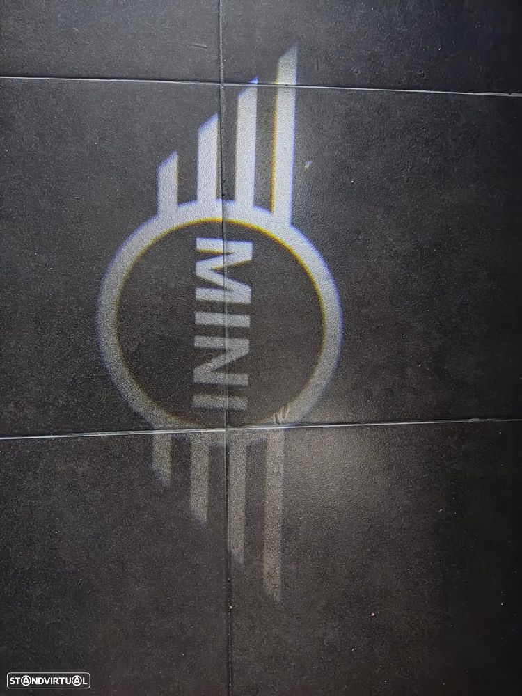 MINI 3 Portas Cooper SE - 4