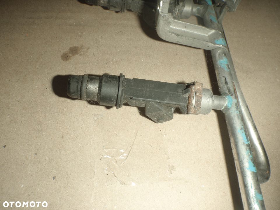 listwa paliwa zawór przewód paliwa wtrysk wtryskiwacz daewoo lanos nubira opel astra I II g corsa  vectra omega - 7