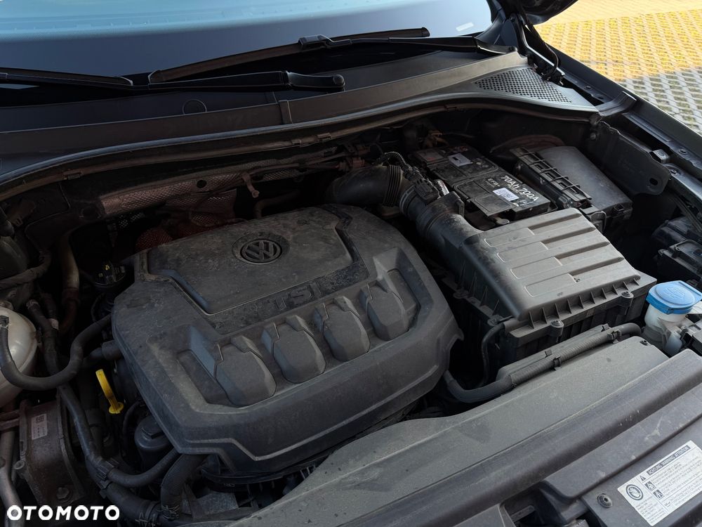 Volkswagen Tiguan - 12