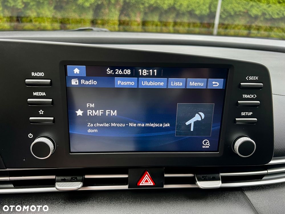 Hyundai Elantra 1.6 Executive - 31