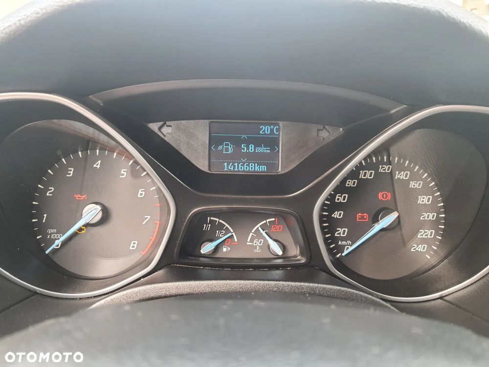 Ford Focus 1.0 EcoBoost Start-Stopp-System Champions Edition - 11