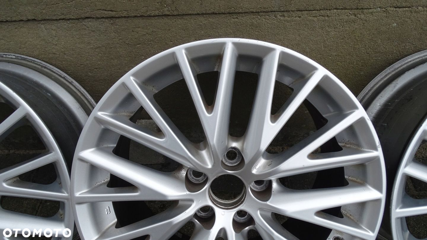 LEXUS HS, NX 8Jx18 ET45.5, 8.5Jx18 ET50 5x114.3 - felgi AMT - 6