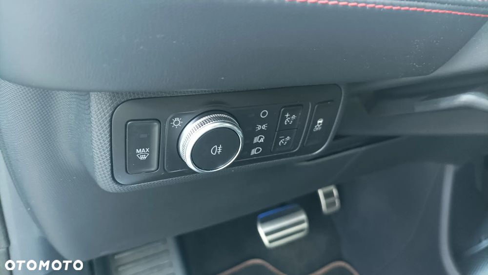 Ford Mustang Mach-E 98kWh AWD First Edition - 21