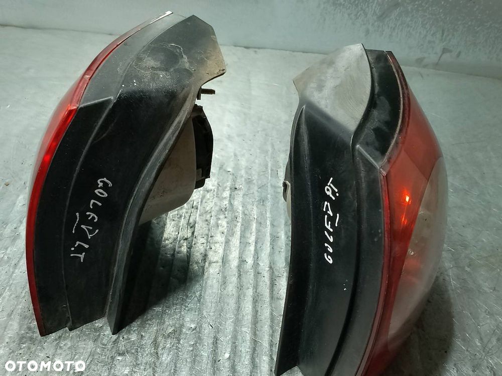 LAMPY TYŁ KOMPLET VW GOLF V 1K6945095E      1K6945096E 2.0 TDI - 7