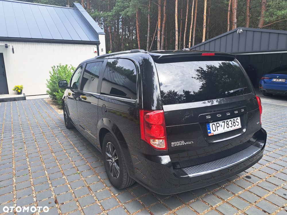 Dodge Grand Caravan 3.6 R/T - 3