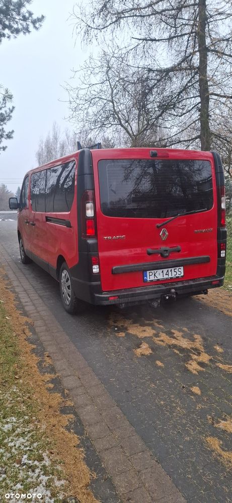 Renault Trafic Grand 2.0 dCi EDC - 8