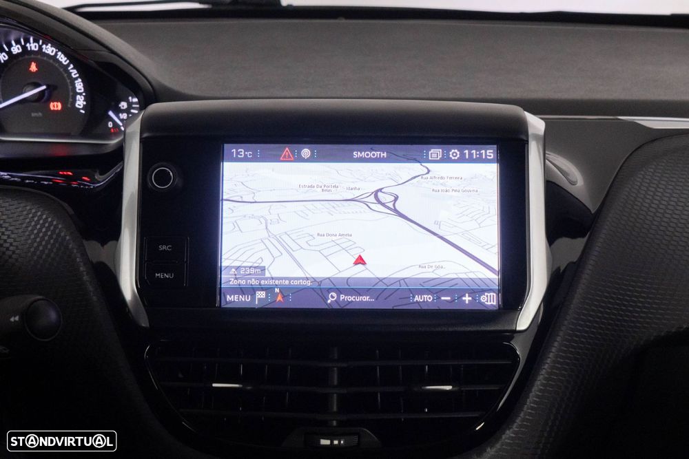 Peugeot 208 1.2 PureTech Style - 21