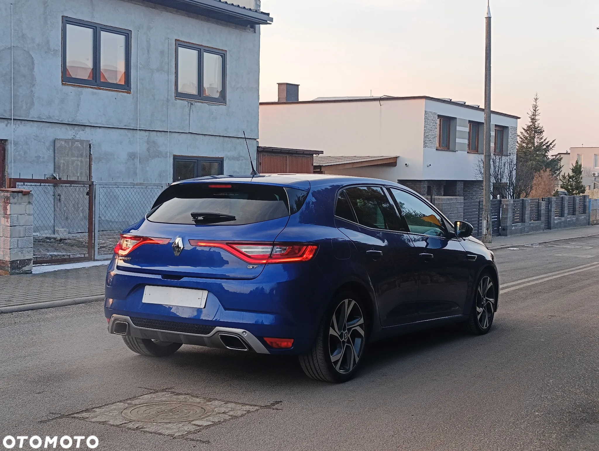 Renault Megane ENERGY dCi 165 EDC GT LINE - 4