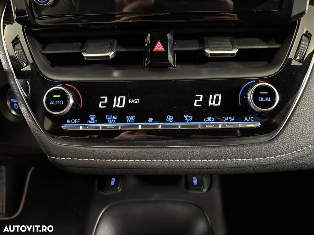 Toyota Corolla - 18