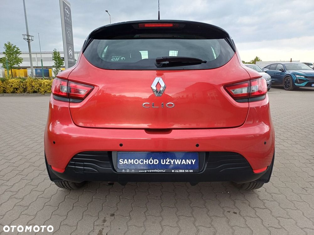 Renault Clio 1.2 16V Authentique - 5