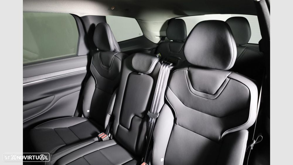 Volvo EX 90 — fotografia 19