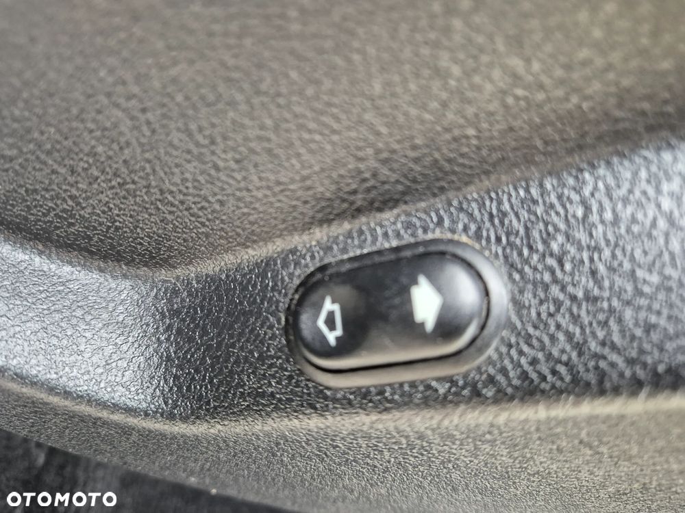Ford S-Max 2.0 TDCi Titanium - 12