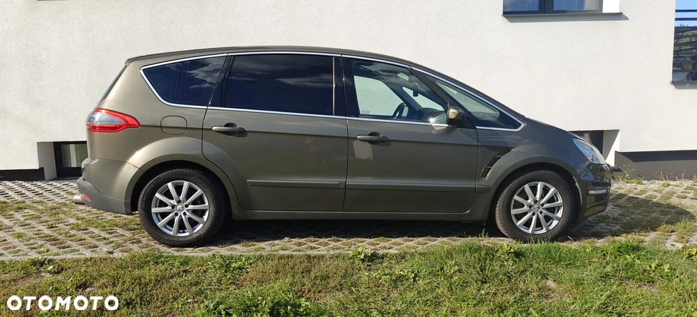 Ford S-Max - 23