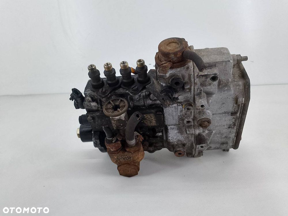POMPA WTRYSKOWA MERCEDES-BENZ W123 6160705401 0400074981 2.4 D - 1