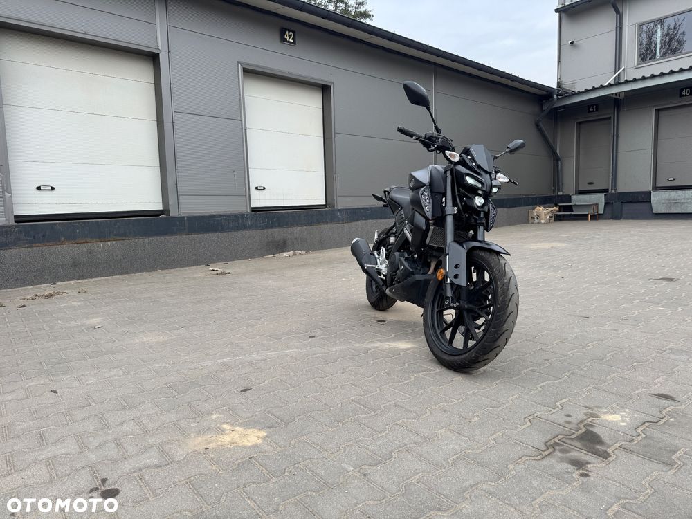 Yamaha MT - 2