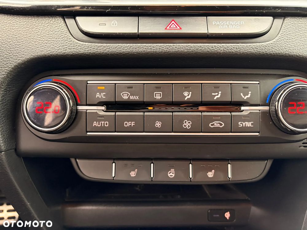 Kia Ceed 1.6 CRDi mHEV GT-Line DCT - 20