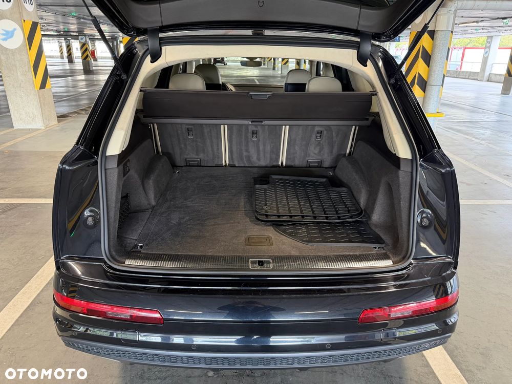 Audi Q7 3.0 TDI Quattro Tiptr - 16