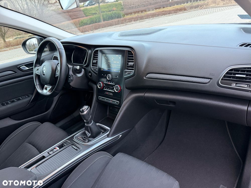 Renault Megane 1.5 Blue dCi Intens - 21