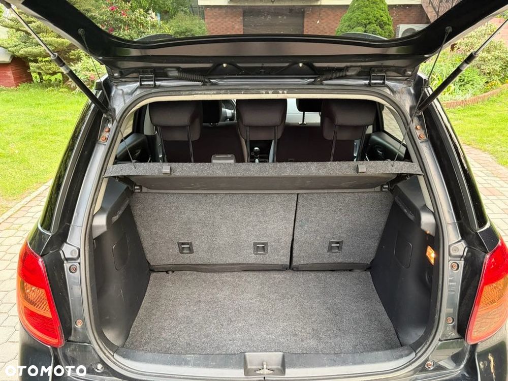 Suzuki SX4 1.6 GS / Premium - 9
