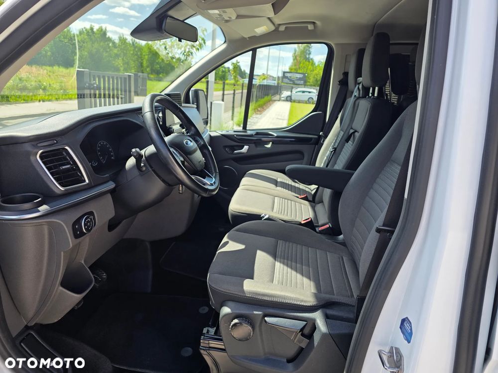 Ford Tourneo Custom 2.0 TDCi L2 Titanium - 12