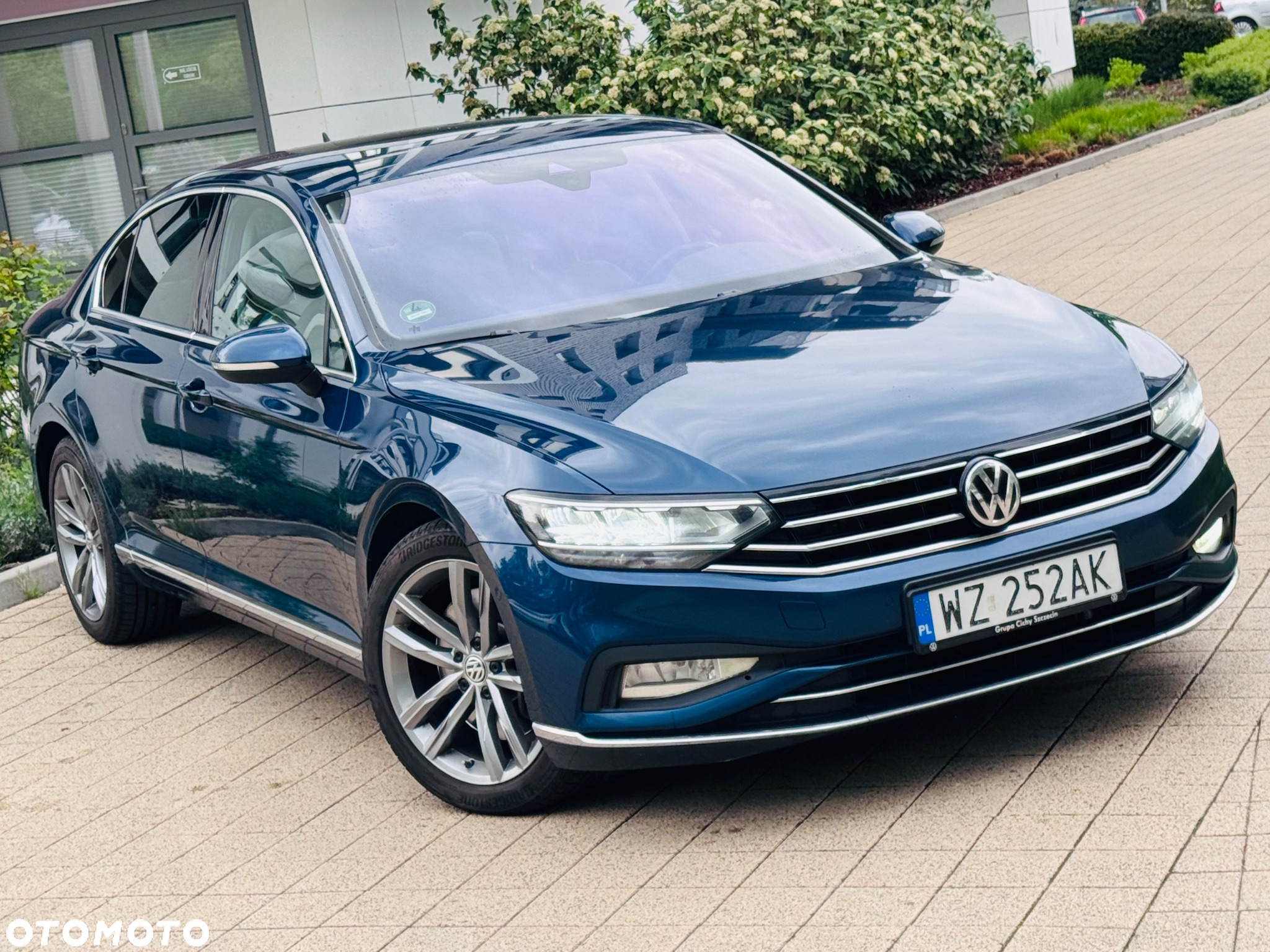 Volkswagen Passat 2.0 TDI Bi-Turbo BMT 4Mot Highline DSG - 19