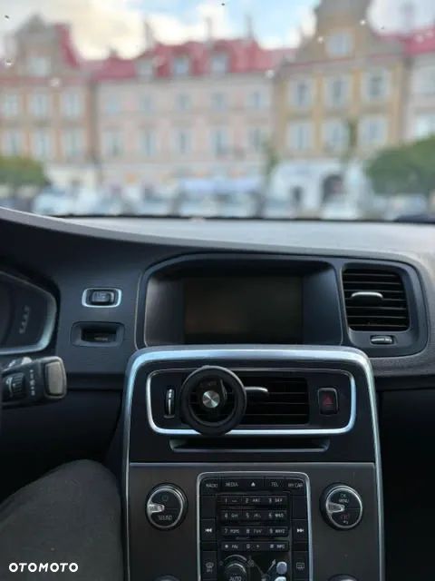 Volvo S60 2.5 T5 - 11