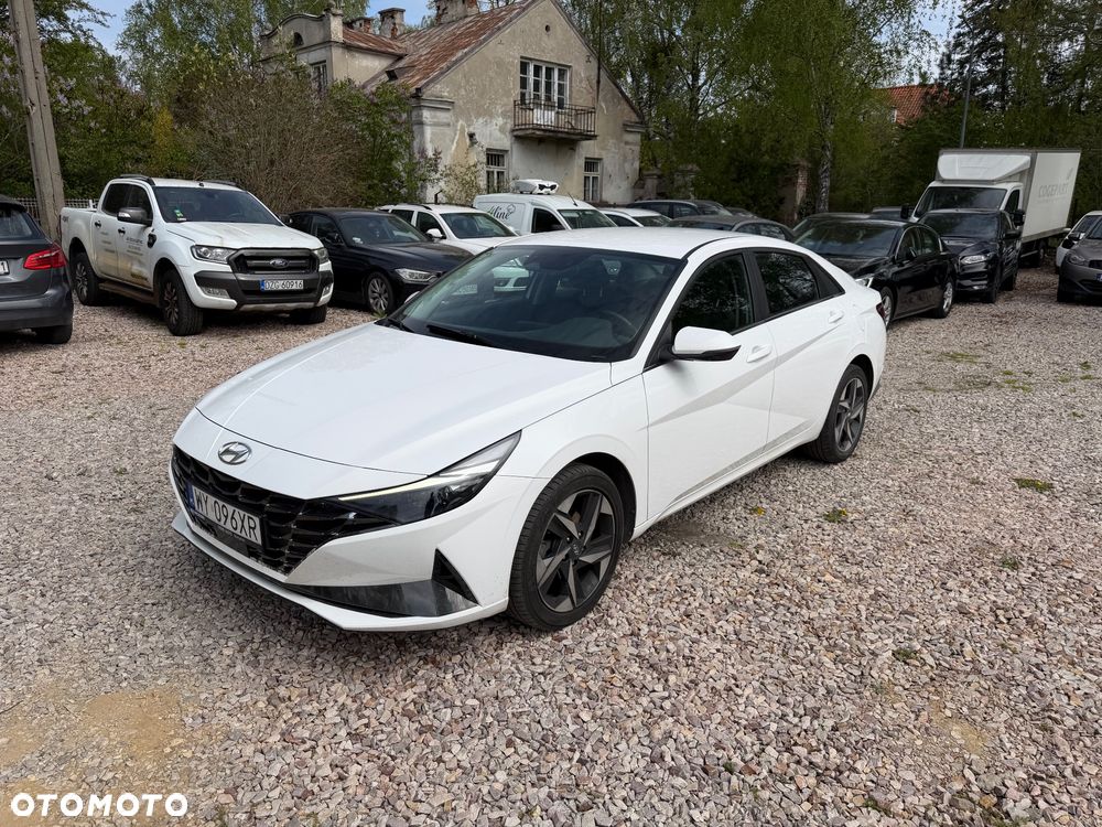 Hyundai Elantra 1.6 Modern CVT - 3
