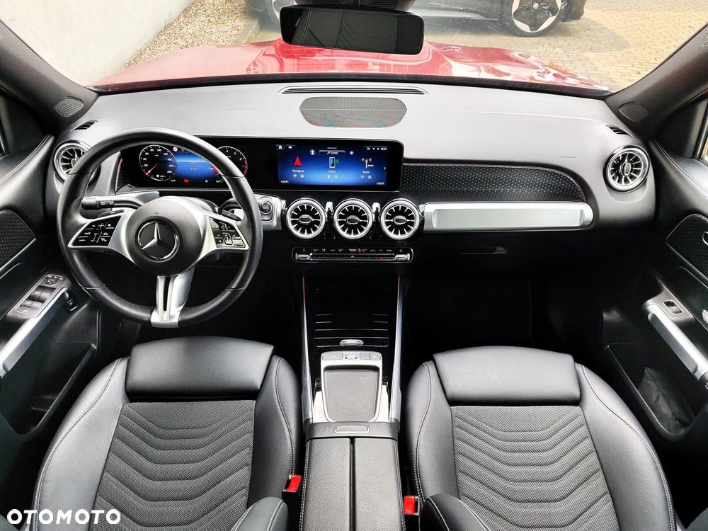 Mercedes-Benz GLB 200 Progressive 7G-DCT - 10