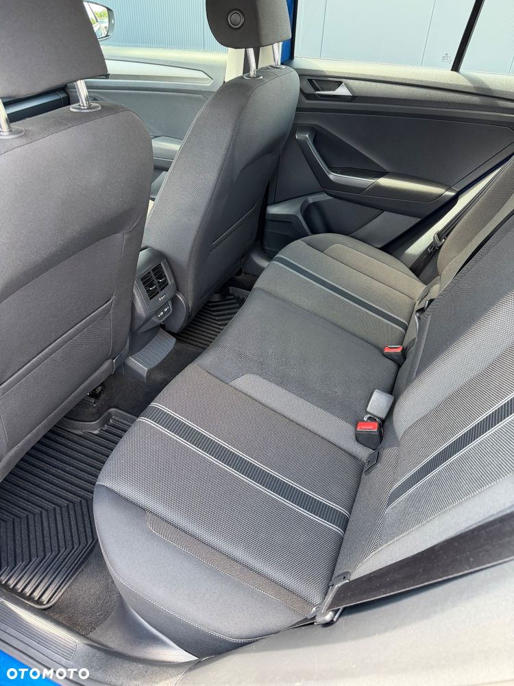 Volkswagen T-Roc 1.5 TSI GPF ACT Advance DSG - 9