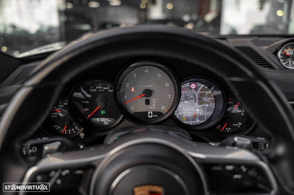 Porsche 911 (991) Carrera 4 S PDK - 26