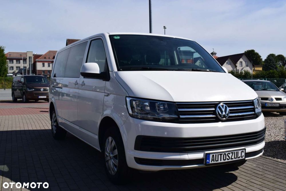 Volkswagen Caravelle - 1