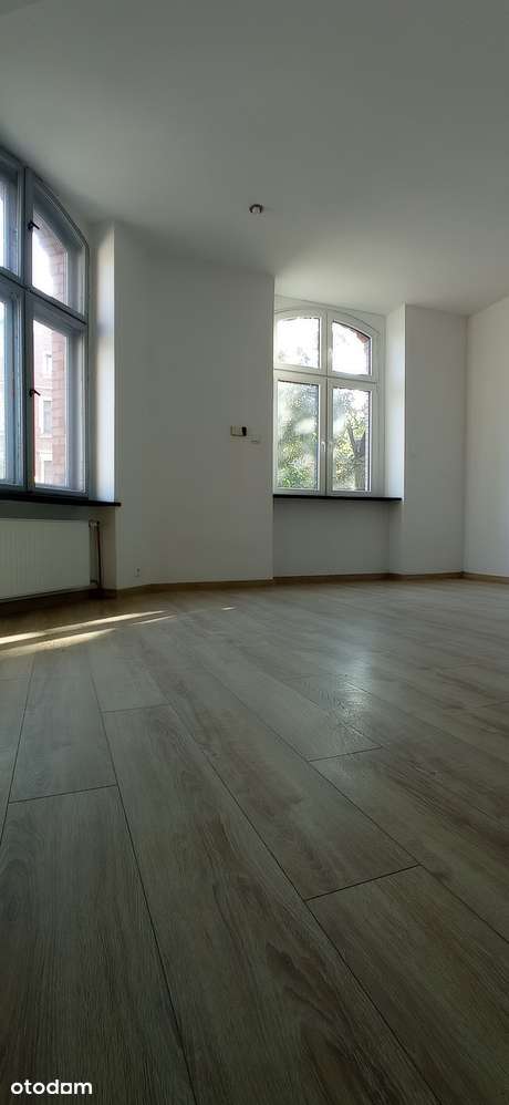 4- pokojowe duże, przestronne mieszkanie- sprzedam lub zamienię - Pełny obrazek: 4/13