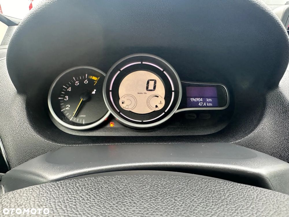 Renault Megane 1.6 16V 110 Dynamique - 12