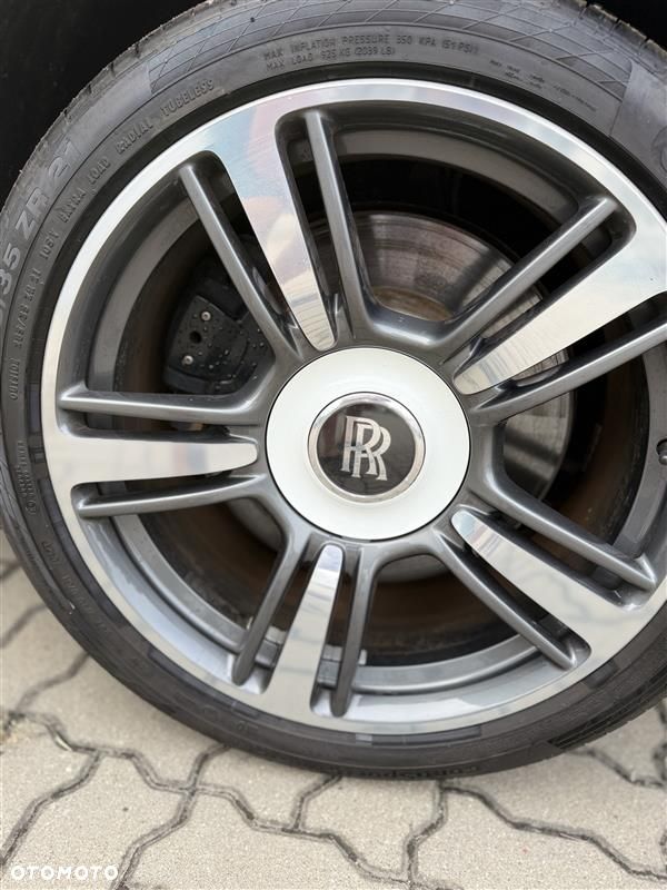 Rolls-Royce Wraith - 16