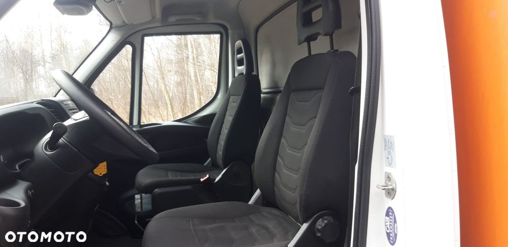 Iveco Daily 35c15 Super Stan chłodnia mrożnia nowy model - 9