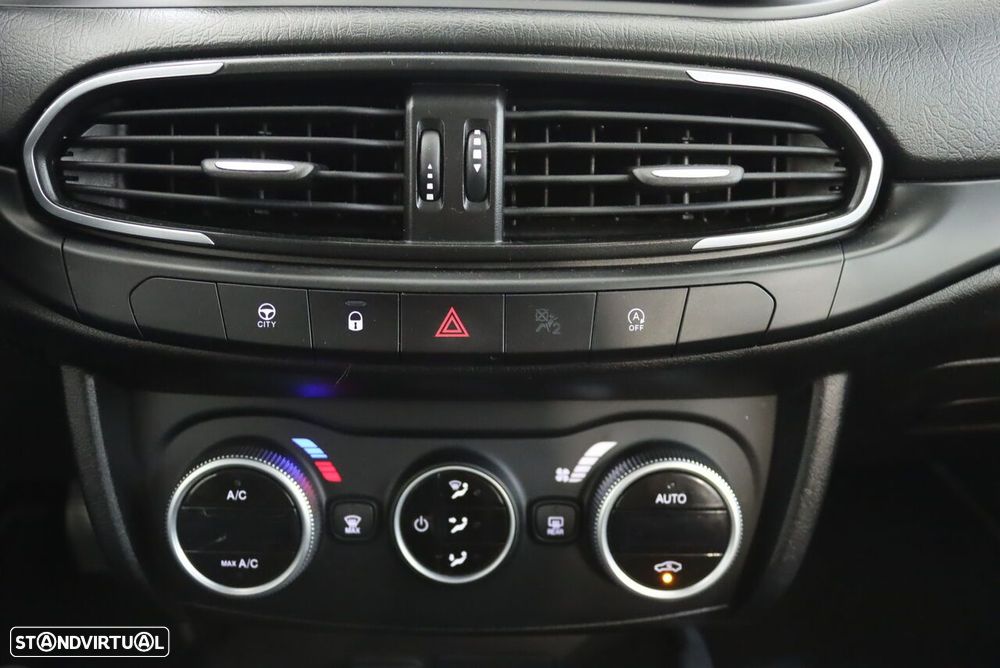 Fiat Tipo Station Wagon 1.3 Multijet City Life - 14