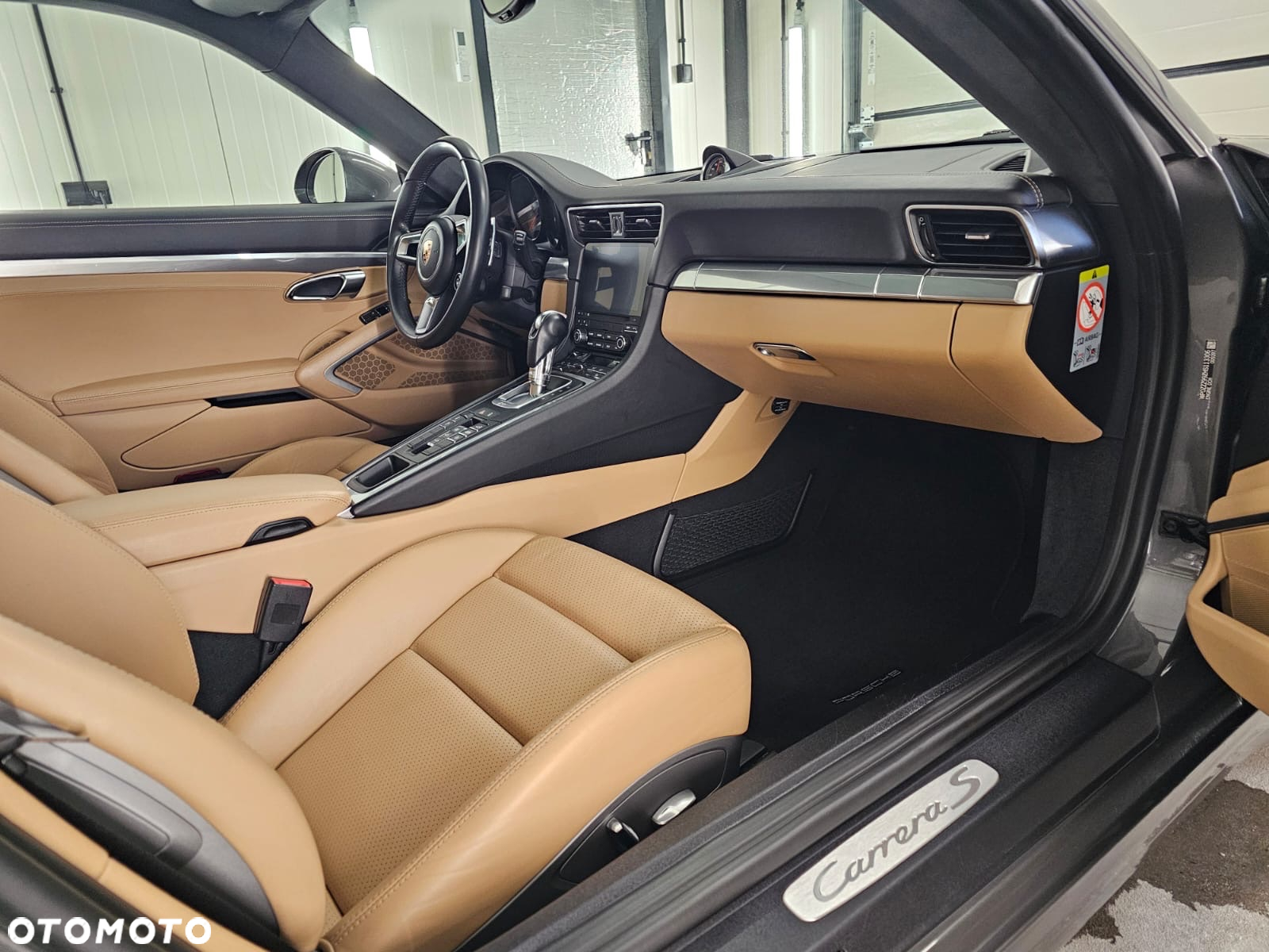 Porsche 911 Carrera S PDK - 17