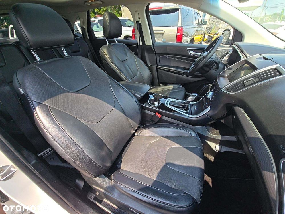 Ford Edge - 6