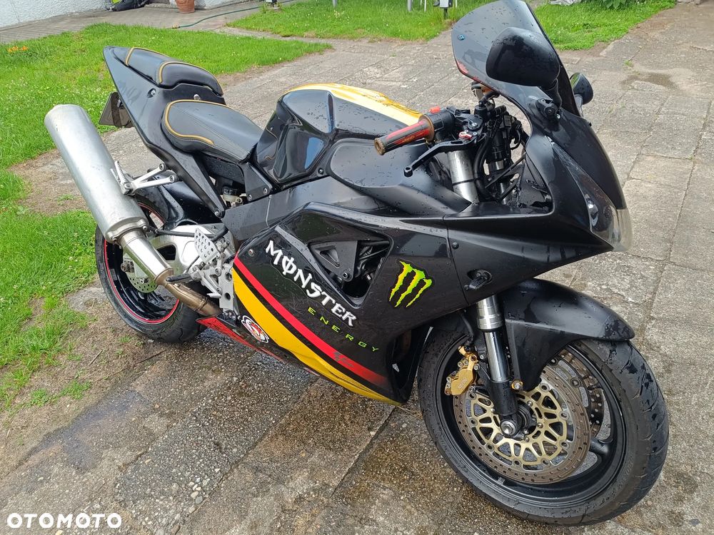 Honda CBR - 2